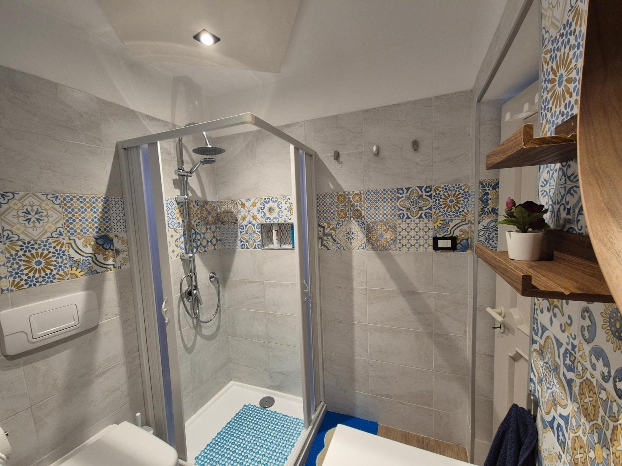 Casa Vacanze Smeralda Amalfi Coast Vietri Екстериор снимка
