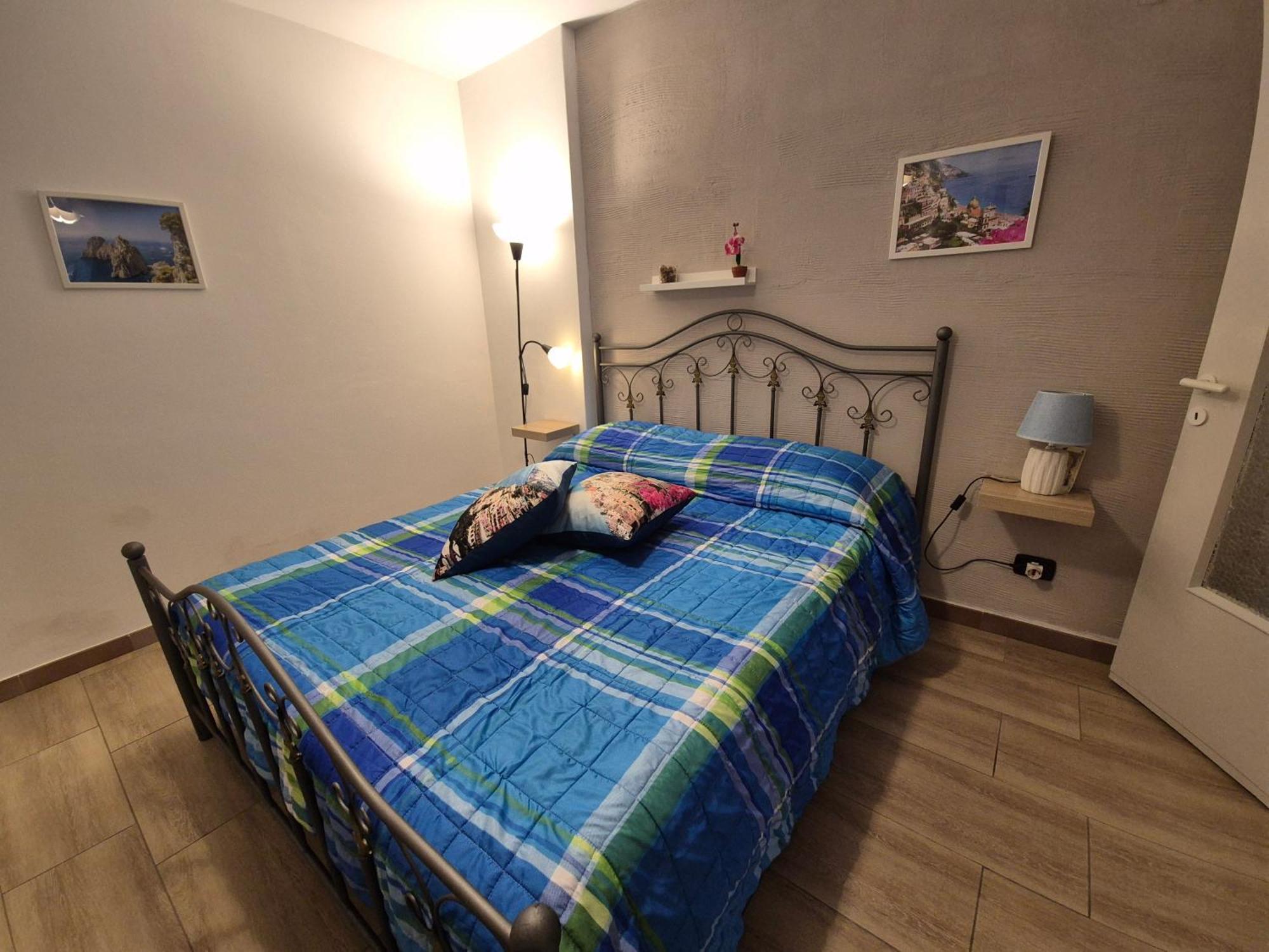 Casa Vacanze Smeralda Amalfi Coast Vietri Екстериор снимка